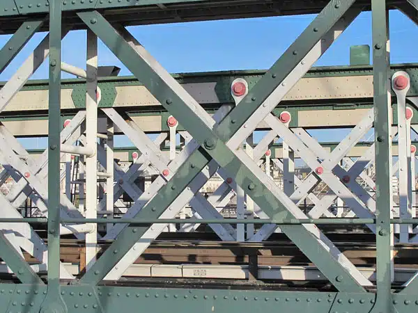 Officina-costruzioni-metalliche-novellara